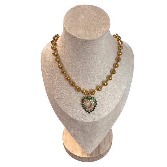 Kina Necklace