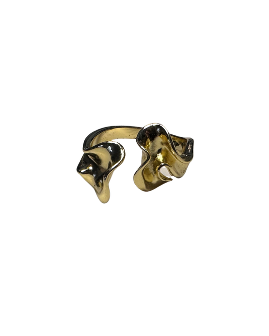 Averi Ring
