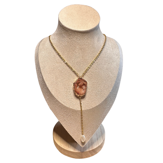 Lūa Necklace