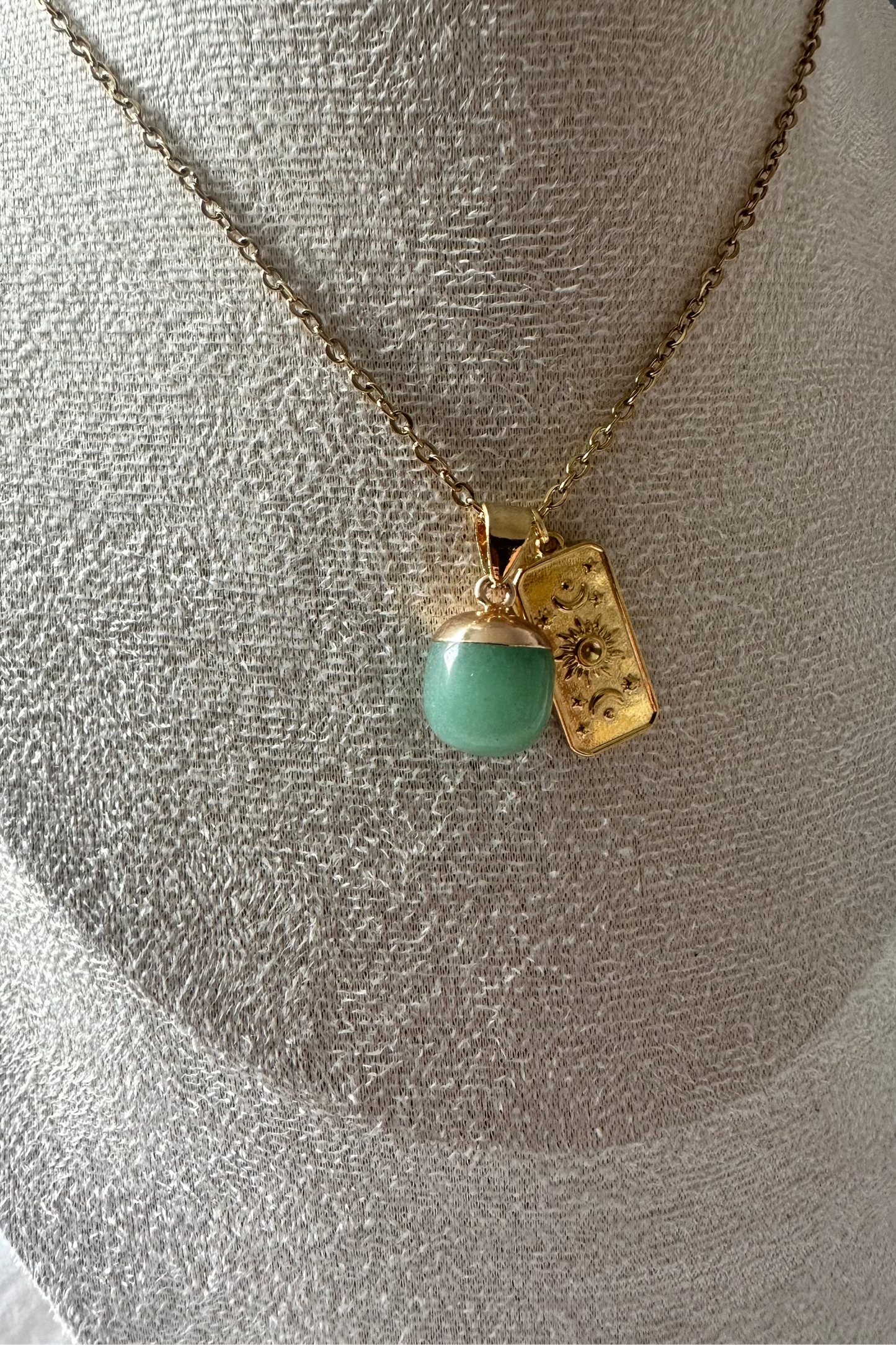 Yade Necklace