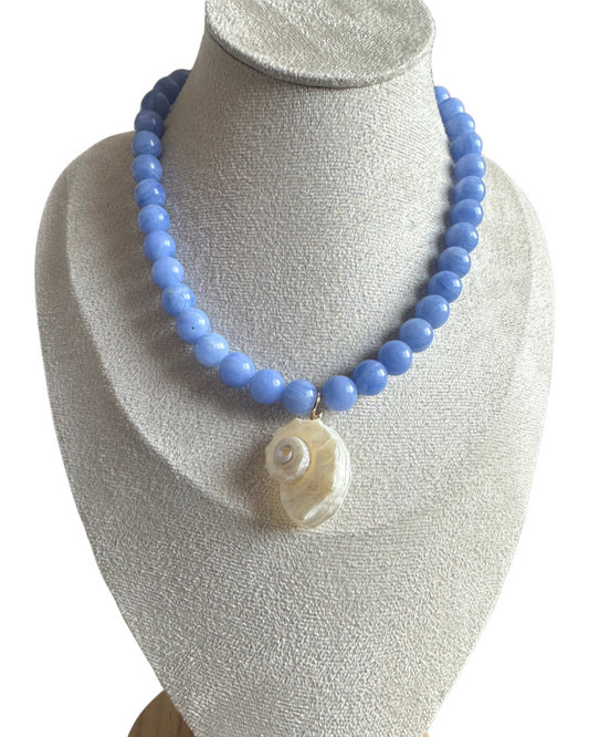 Laut Biru Necklace