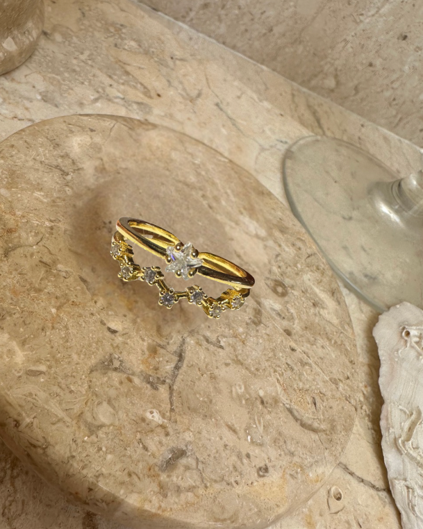 Elura Star Ring